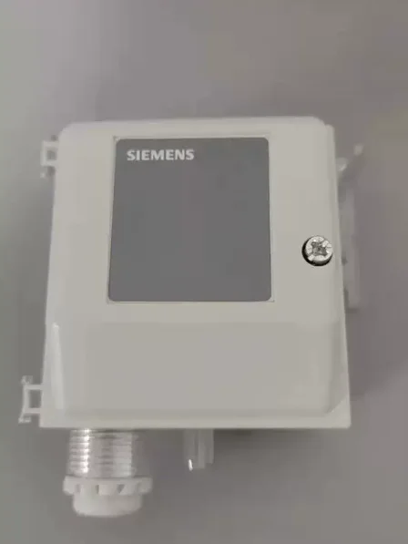 SIEMENS Air differential pressure sensor QBM2030-1U Brand new stock