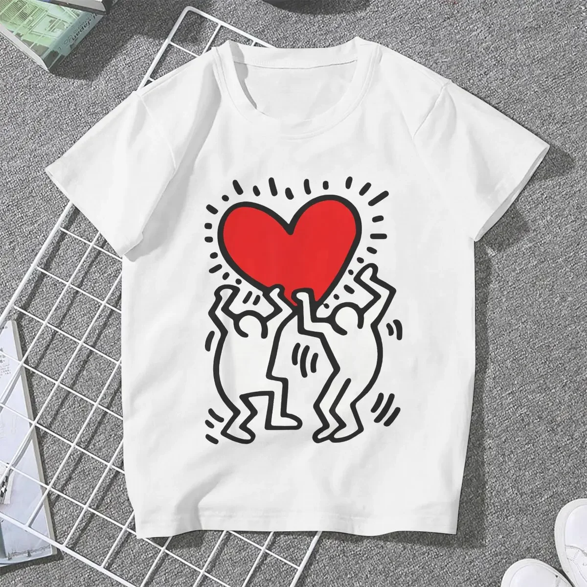 Heart Retro Haring Geometric Graffiti Women T Shirt Fibre Grunge O-Neck Polyester TShirt