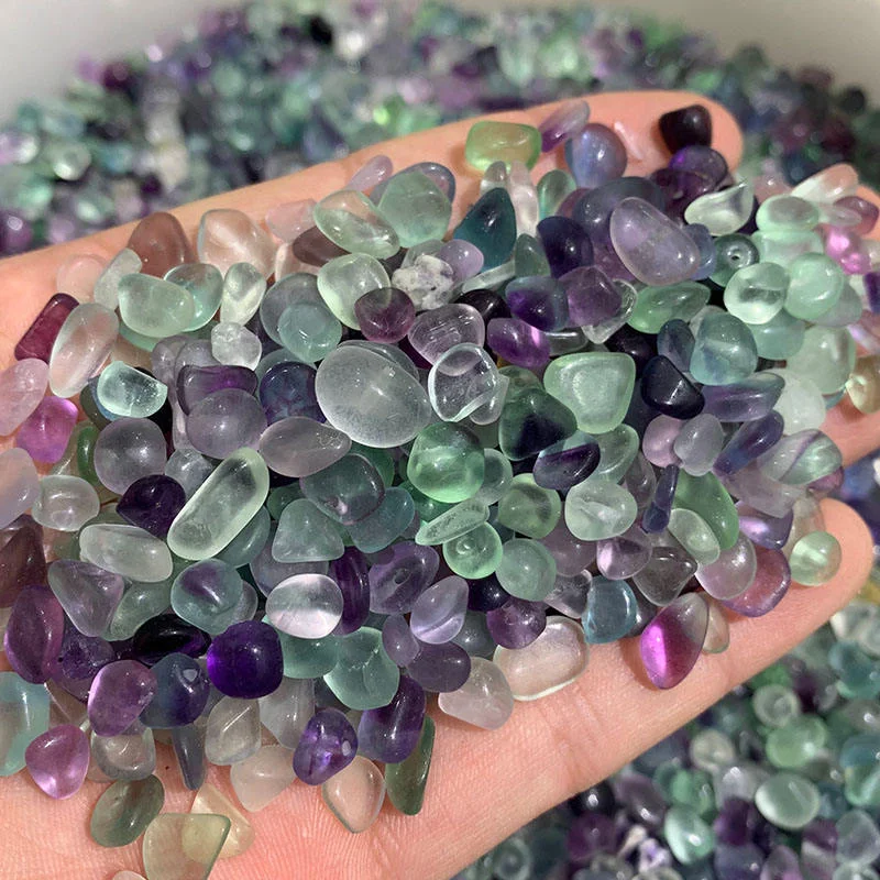 Natürliche Kristallsteine, bunte Fluorit-Edelsteine, polierte Steine zur Heilung und Heimdekoration – Detail 3