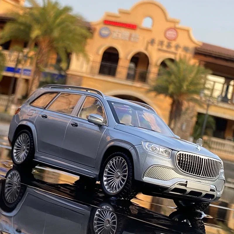 1/24 Maybach GLS class GLS600 Alloy Car Model Diecasts Metal Toy Car Model Collection Sound Light High Simulation Kids Toys Gift