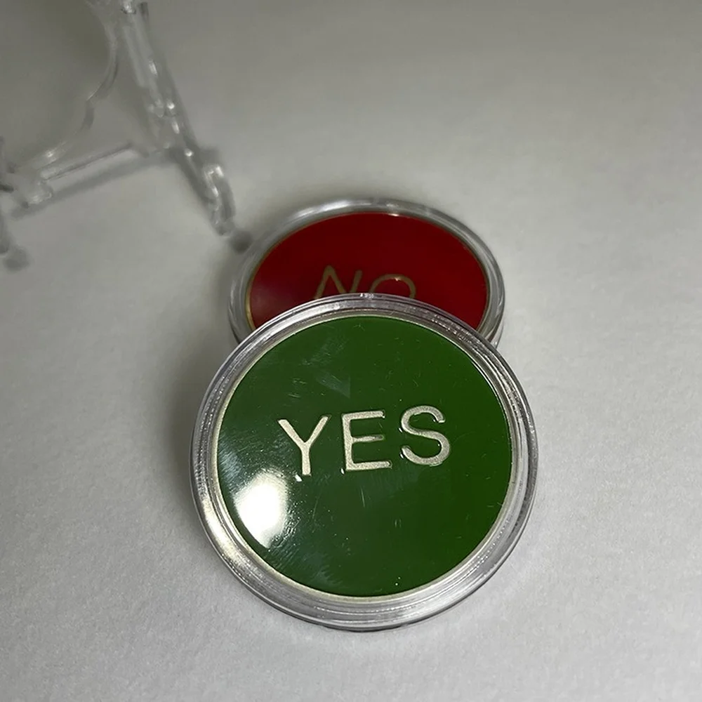 Colorful Yes/No Decision Coin Green Represents YES Red Represent NO Paint Embossed Letter Metal Badge Gold Silver Edge Coins