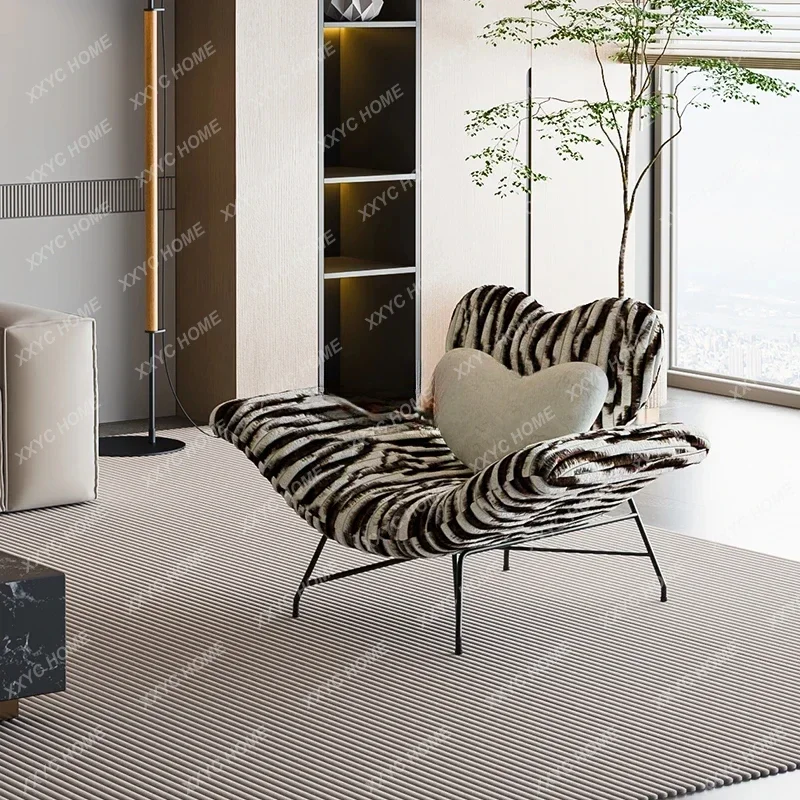 A  Single sofa chair Cupid chair Minimalist light luxury living room recliner