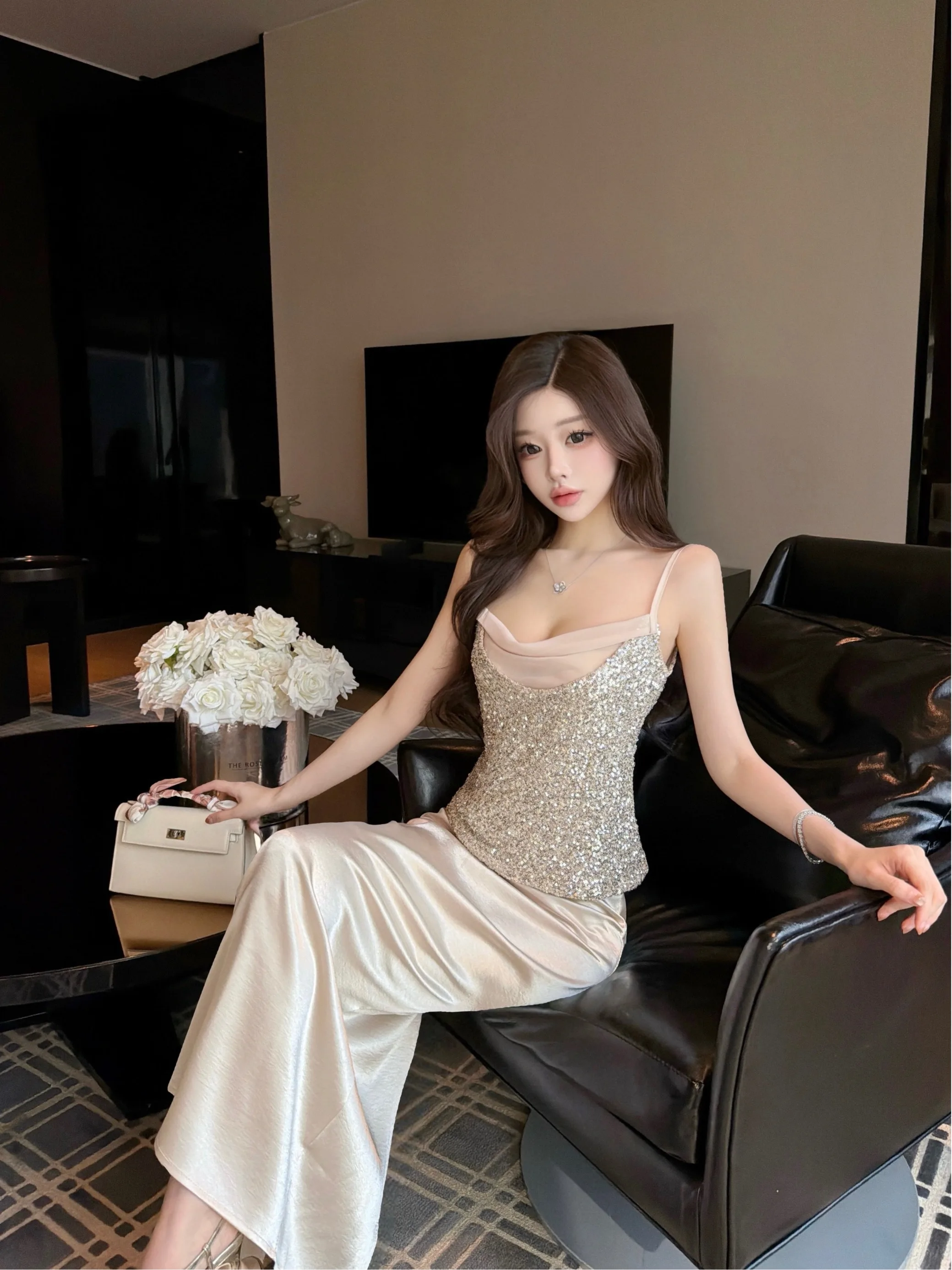 

Elegant Slimming Sequin Strap Vest High Waist Satin Skirt Set Women's Fashion Spring Outfit Bodycon Fit V-neck Two-piece Suit