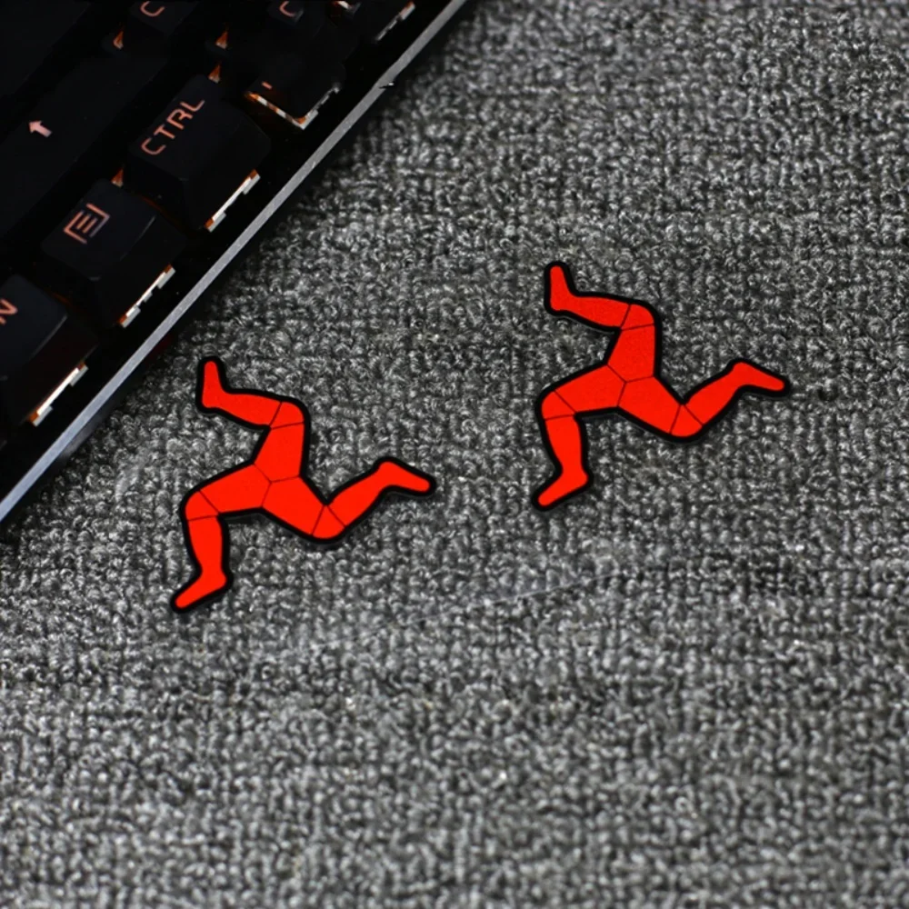 1Set Isle of Man TT Three Legs Vinyl Stickers Waterproof UV Protection Decals for Motorcycle Helmet Visor Car Styling Decor