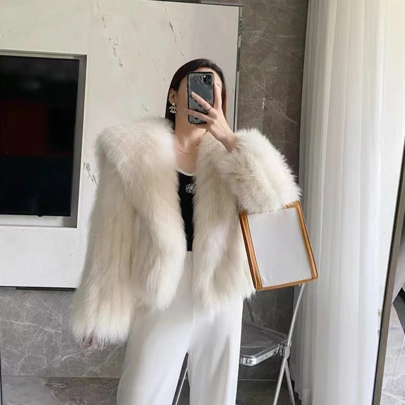 Winter Sexy Hottie Fur Coats Real Fox Stripes Women Short Style Clothing Navy Collar Jackets Hot Girl Hook Invisible Buckle Tops