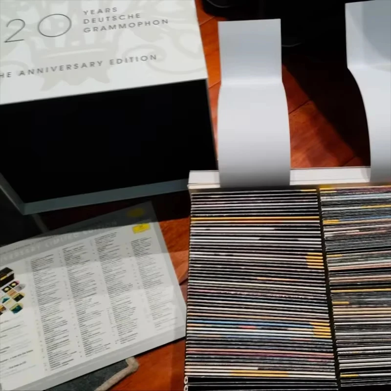 最古のクラシックレコード会社の120周年記念ボックスセット 121CD + 1ブルーレイ音楽CD