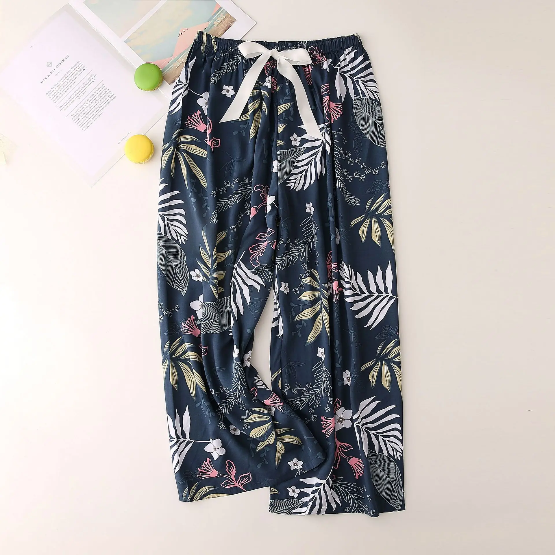 

New Women's Cotton Silk Pajama Pants Ms. Thin Section of Large Size Loose Floral Pants Wide-legged Pants Maternity Single Pants
