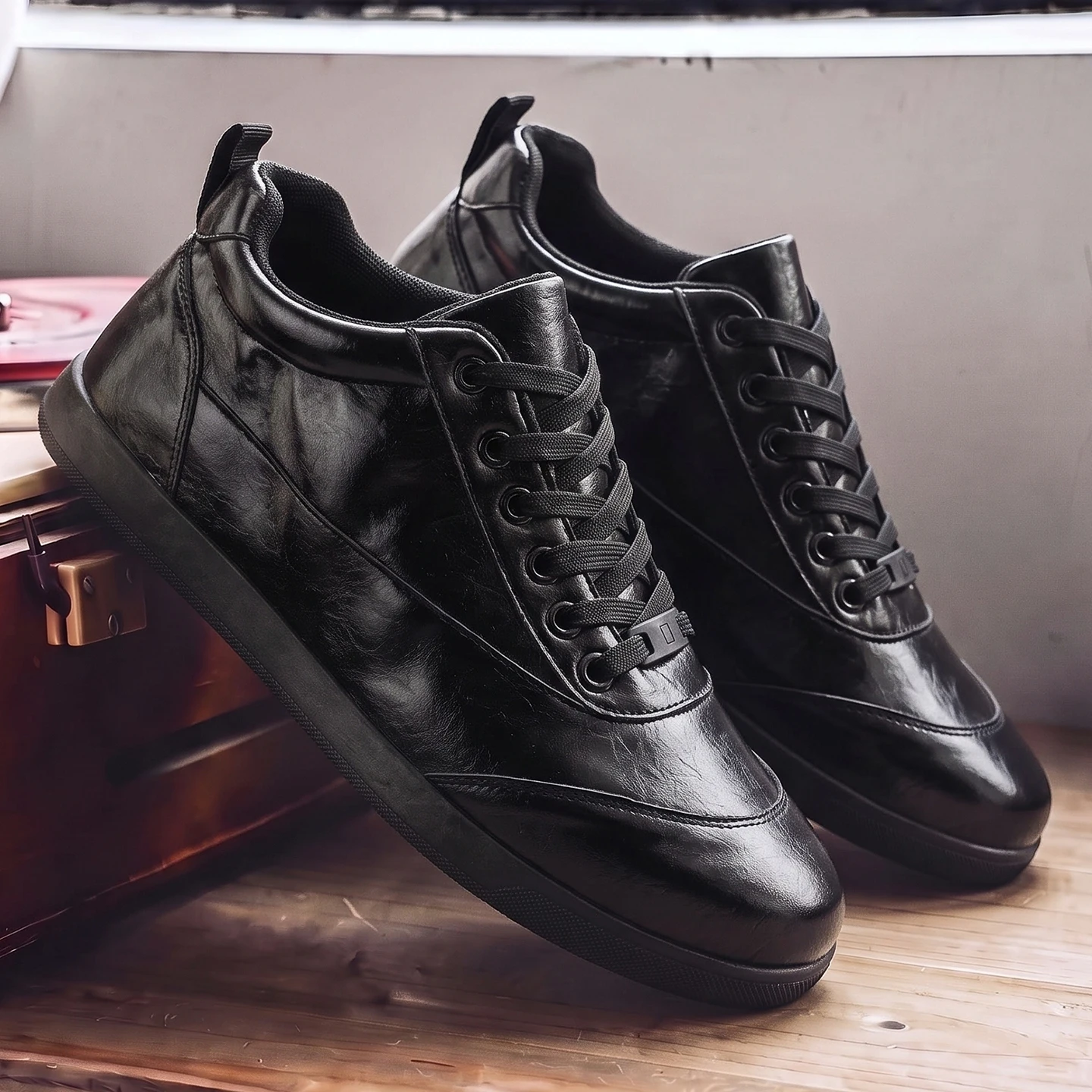 Men British Retro Mid-top Leather Boots Spring Autumn, Round Toe Lace-up Soft Sole Non-slip Durable Outdoor Work Casual Footwear