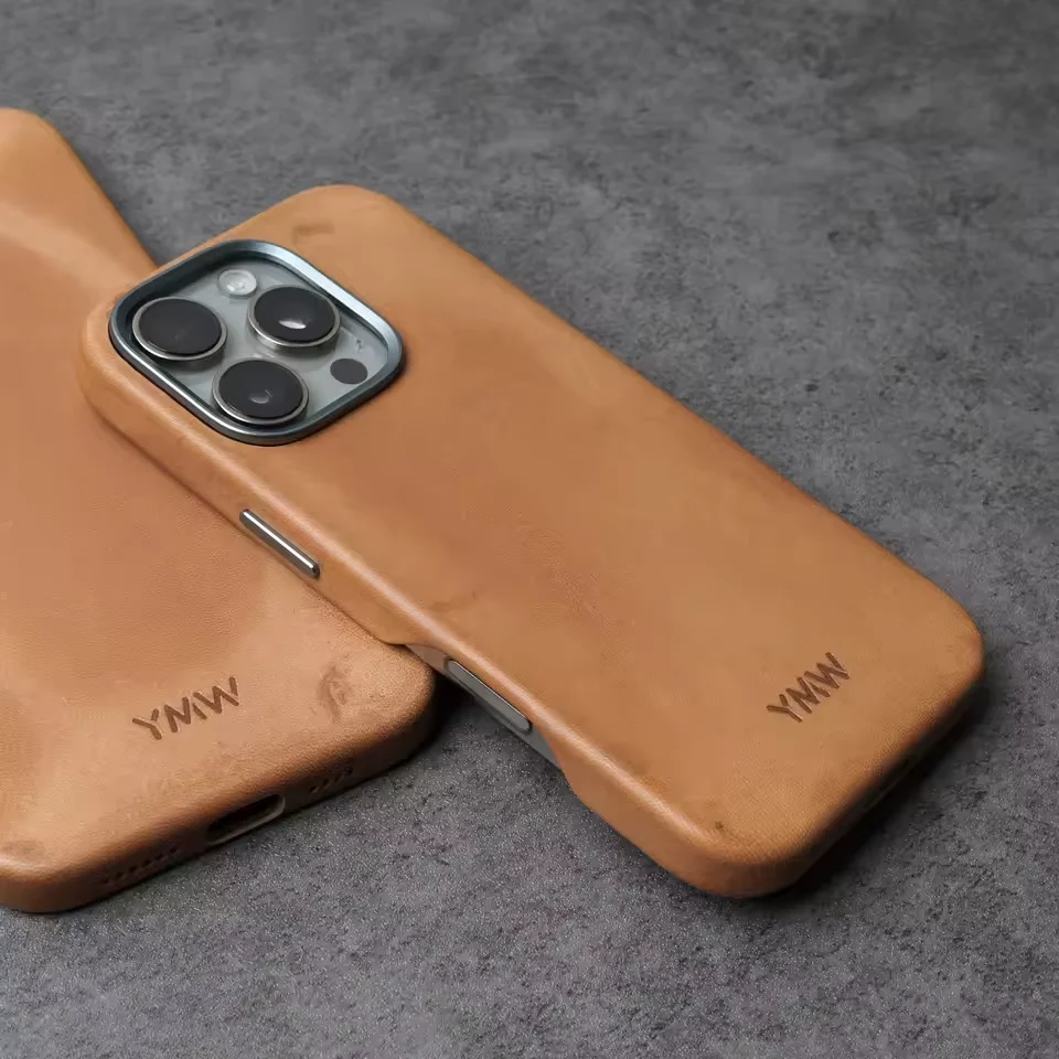 

Italian Genuine Leather Case for iPhone 16/15/14 Pro Max Personality Vegetable Tanned Cowhide Magnetic Phone Cover