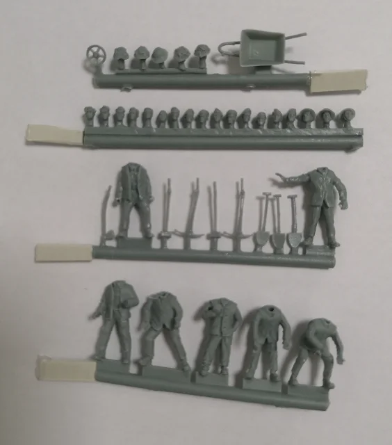 1/72 Die-cast Resin  British Pioneer and Tool Cart Model Assembly Kit 7 Figures (unpainted)