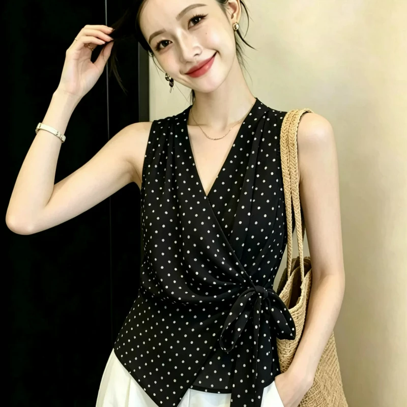 Red Cross-strap V-neck Polka Dot Women's Vests 2026 Summer New Fashion Temperament Irregular Sleeveless Vest Shirts Top Ladies