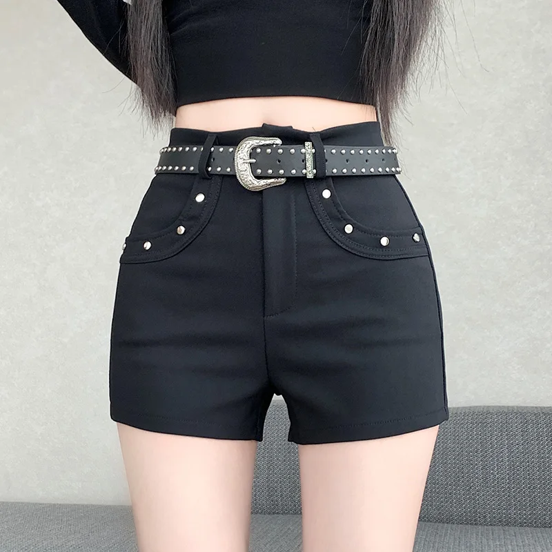 

Стильные черные шорты с заклепками для женщин, сексуальные прямые шорты с высокой талией, повседневные шорты для женщин, весенне-летняя уличная одежда, брюки.