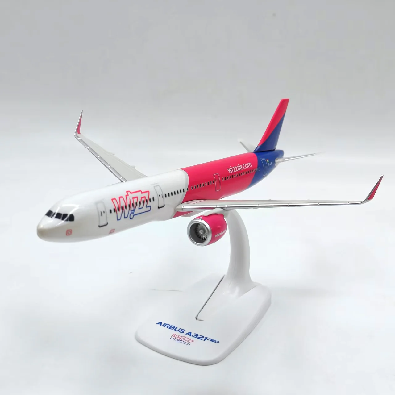دييكاست 1:200 مقياس تجميعها ايرباص A321neo WIZZ سبيكة نموذج طائرة تحصيل لعبة هدية تذكارية عرض حلية #2