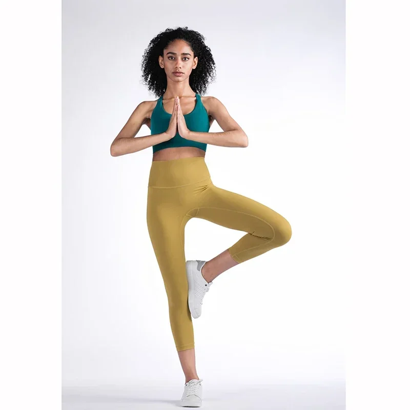 2023 Hot Sale New Arrival Skin-Friendly Female Yoga Leggings Solid Color High Waist Outside Running Pants Calf-Length