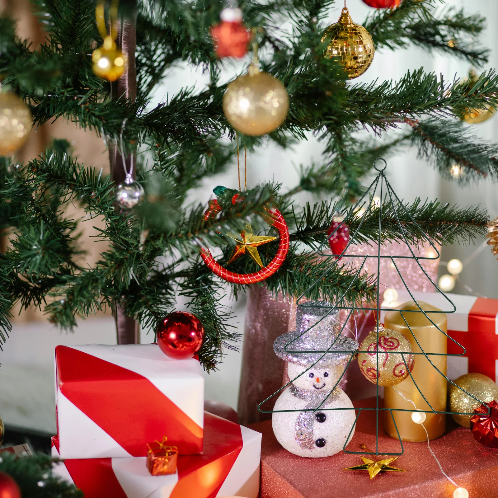 

Christmas Tree Shaped Wreath Form 12.89X9.82X0.08 Inch Metal Iron Wire Frame For Diy Floral Garland Holiday Party Decor