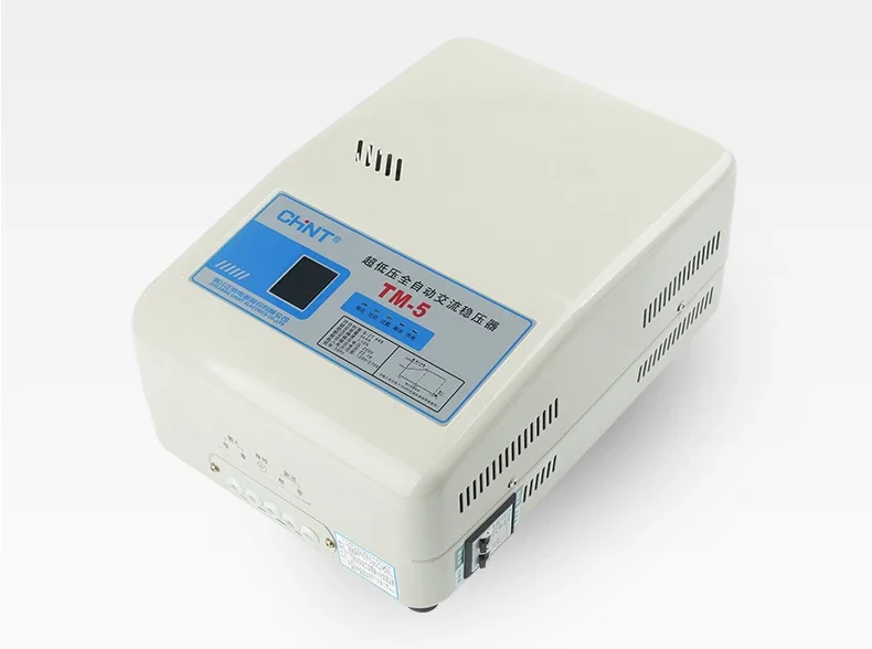 220V three-phase voltage regulator, small household automatic high-power AC air conditioner, refrigerator ultra-low voltage