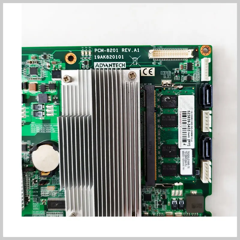ADVANTECH PCM-8201 REV.A1 اللوحة الأم للتحكم الصناعي 19AK820101 وحدة المعالجة المركزية اختبار اللوحة الأم الطبية