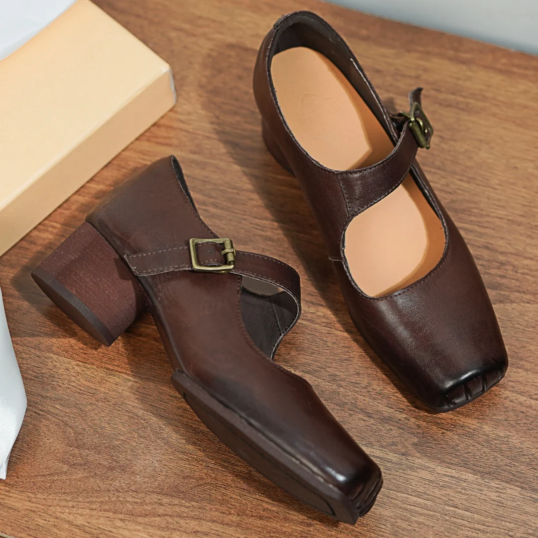 

Женские туфли-лодочки Мэри Джейн со складками из коровьей кожи и металлической пряжкой, элегантные женские туфли на среднем каблуке 4,5 см, хит продаж