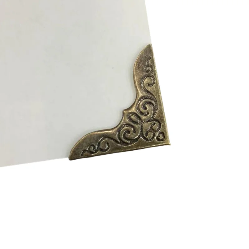 Pratiche protezioni angolari in ferro metallo bronzo libro Scrapbooking Album Menu cartella Corner Decor ornamento fai da te argento/oro/bronzo