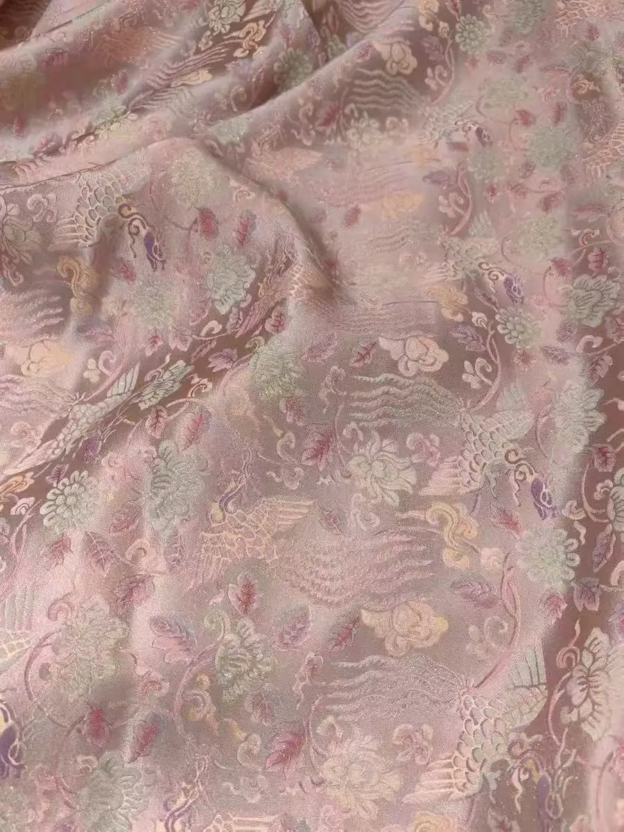 

Early Autumn New 26 Momme Silk Fabric with Golden Embroidery Peony Pattern New Chinese Style Vest Coat Material