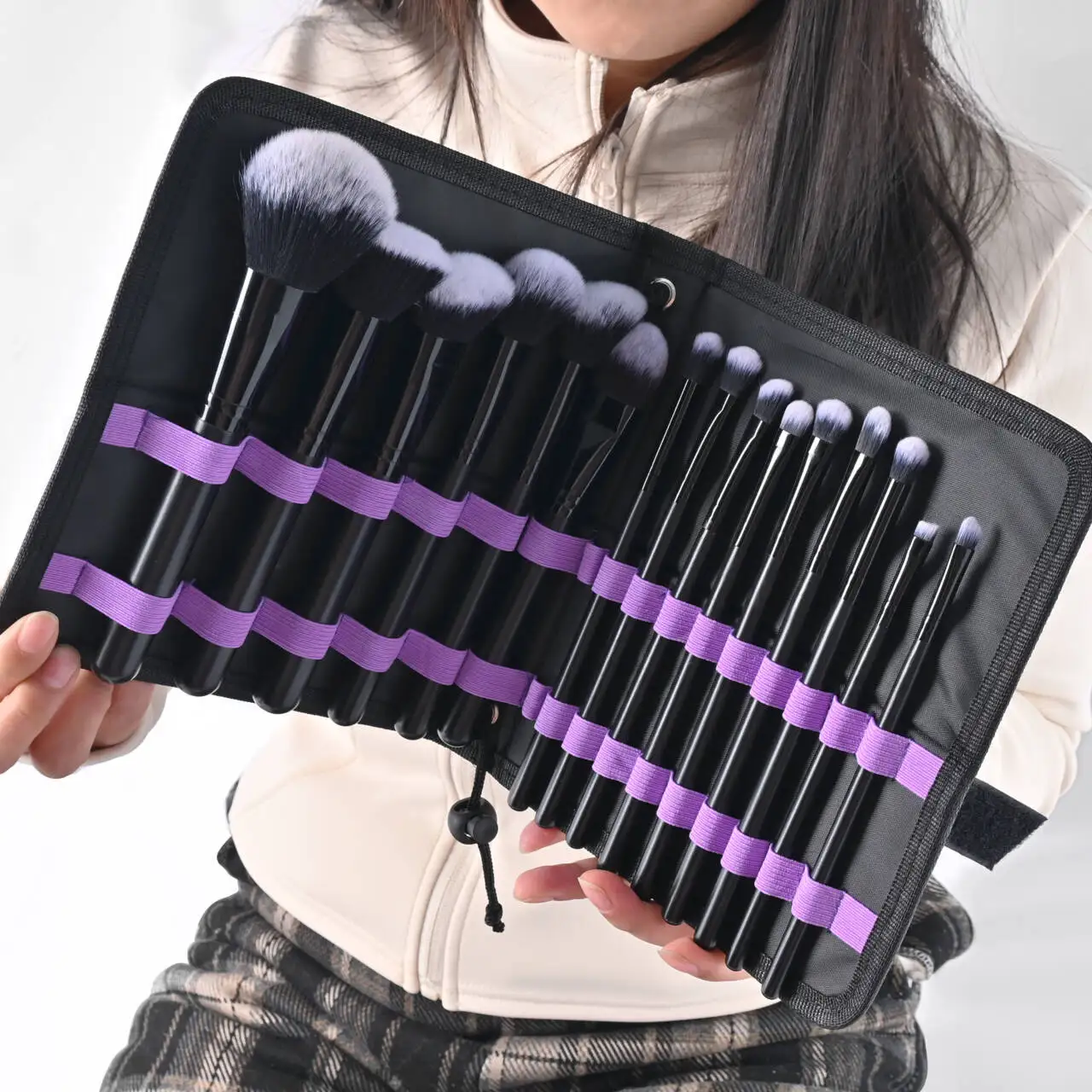 

Luxury Makeup Brush Set Eye Bottom Lip Customized Logo Makeup Brush 15 Makeup Brush Set with Bag