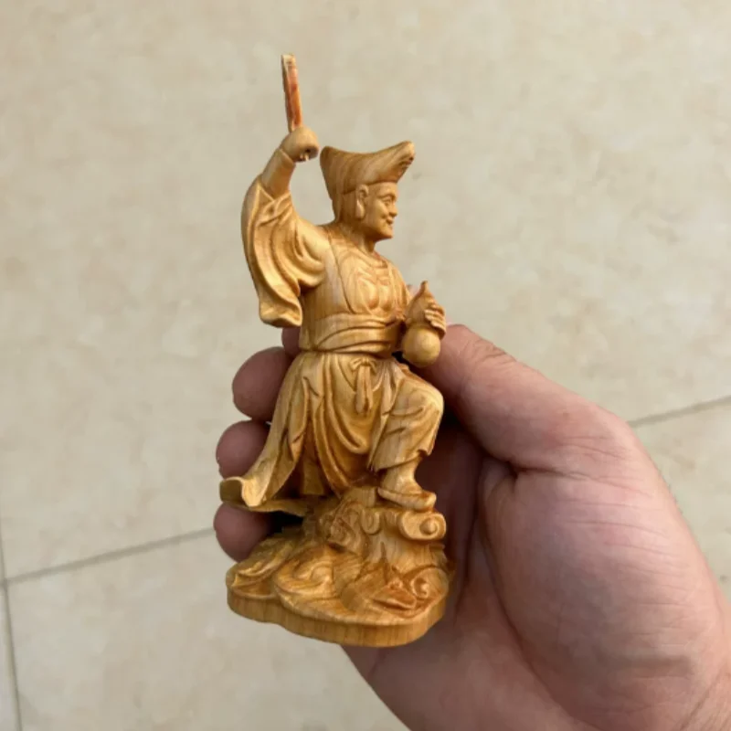 Cliff cypress wood carving car ornaments Jigong deity statue decorations creative home office desktop handicraft