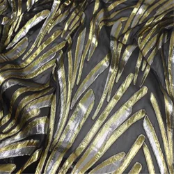Modern Black Gold Leaf Design Fashion Lurex Silk Metallic Fabric for Queen Style Holiday Party Dress Clothes