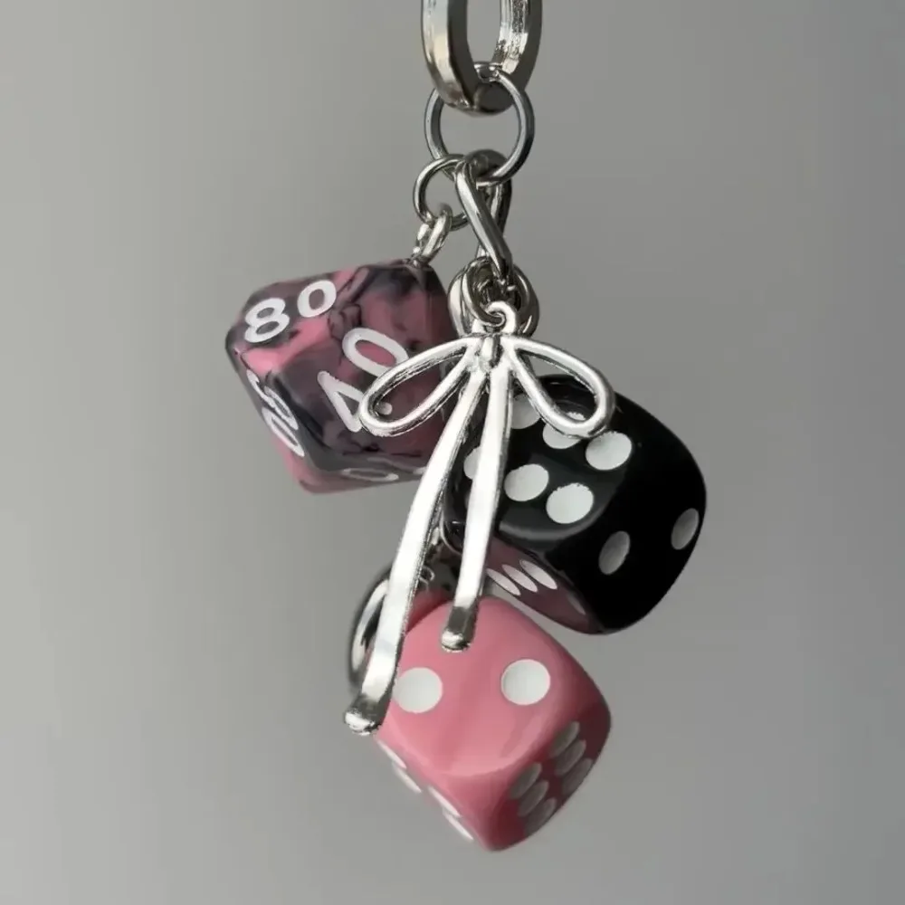 Porte-clés et pendentifs de sac à dos au design géométrique irrégulier et créatif, style punk, pour téléphone portable