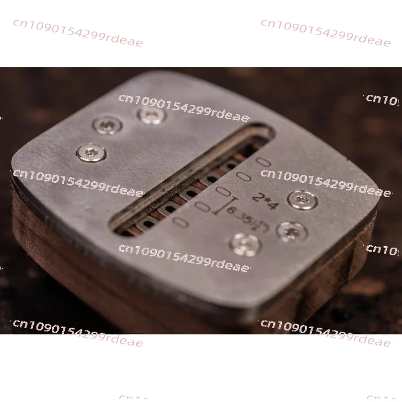 

Automatic Center Punching Machine - Strap Center Punching Base Row Punching Tool