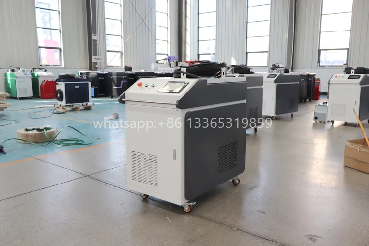 Maxcool 1500W 2000W 3000W Paint Cleaner Continuous Laser Cleaning Rust Removal Fiber Laser Cleaning Machine