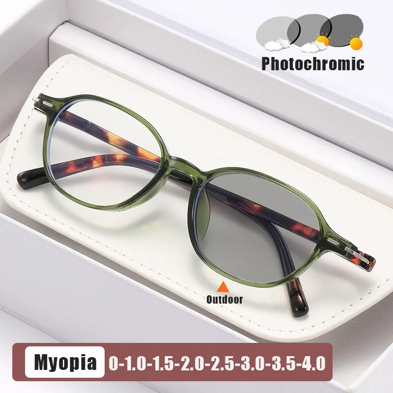 

Photochromic Blue Light Blocking Myopia Glasses Women's INS Style Ultra-Lightweight Retro Oval Frames Minus Diopter Eyeglasses