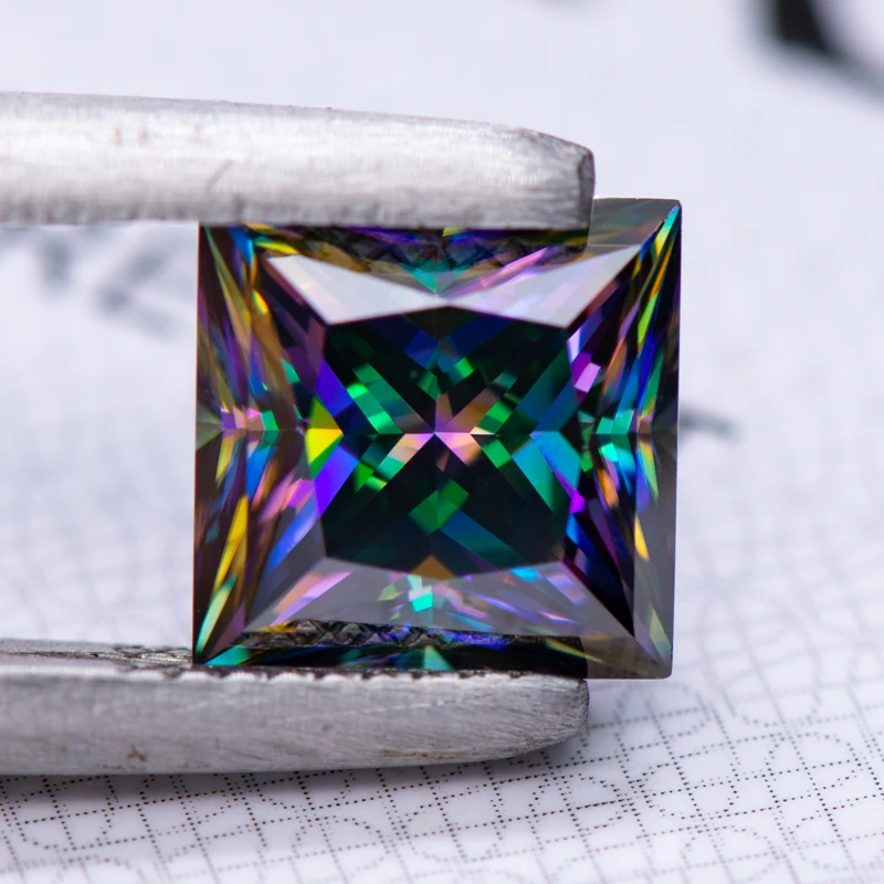 Moissanite Loose Stone Princess Cut Rainbow Green Colour Lab Created Diamond Gemstone Pass Diamond Tester with GRA Certificate