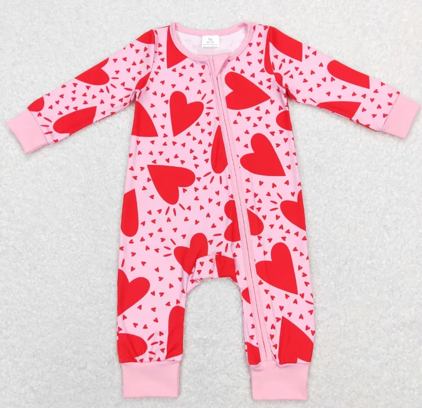 

Детский комбинезон с длинными рукавами и сердечками на День святого Валентина для маленьких девочек