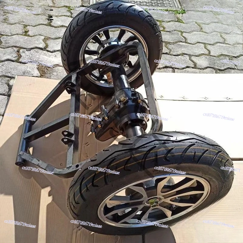 

Модифицированный трехколесный велосипед для электромобиля