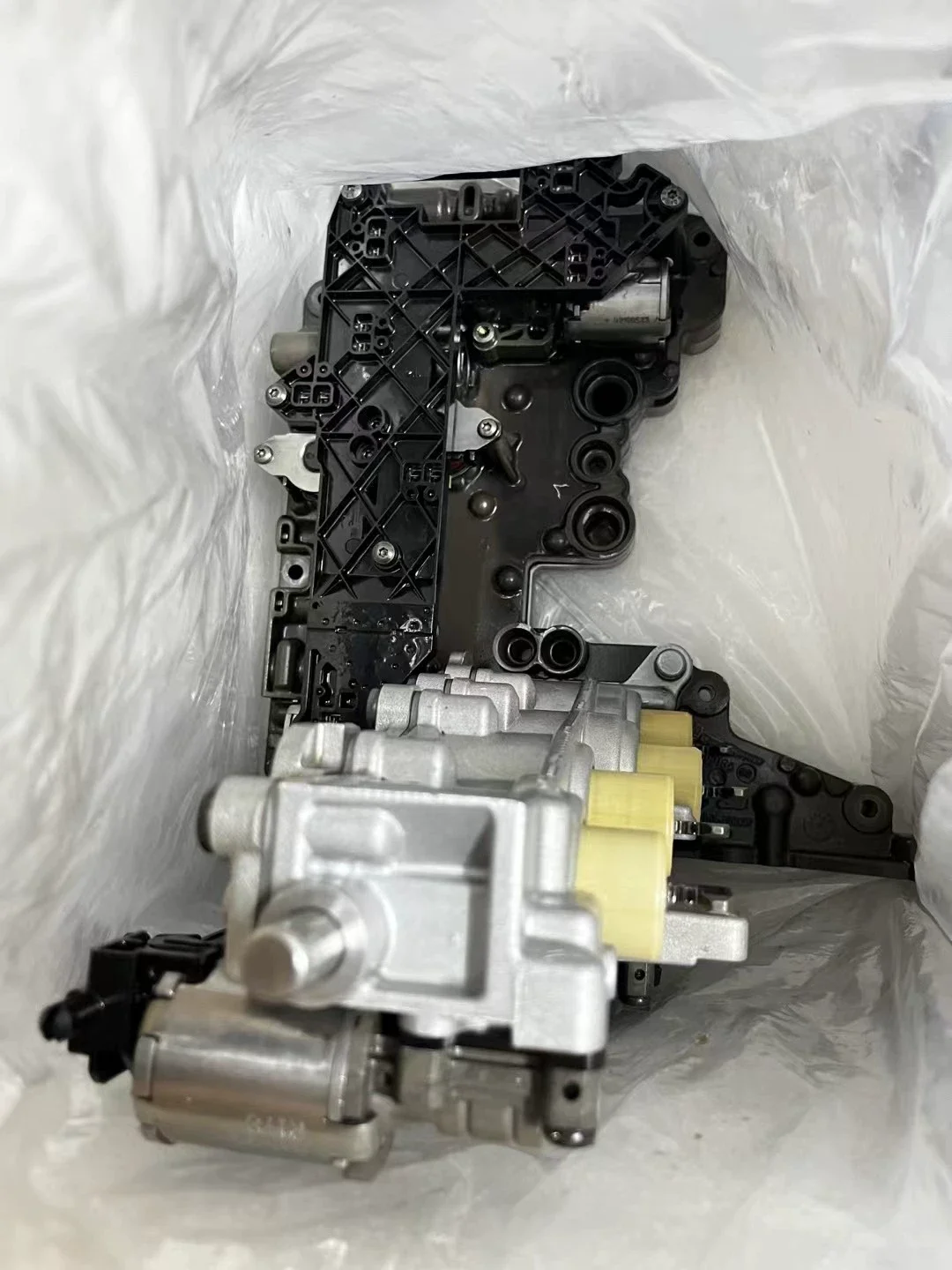 0B5 DL501 Mechatronic Valve Body with TCU 7-Speed Automatic Transmission for Audi A4 A5 A6 A7 Q5 - 0B5927256B 0B5927156F