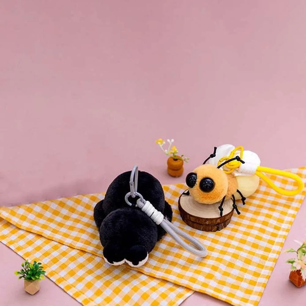 Cute Cartoon Insects Key Ring Ladybug Polyester Moth Fly Pendant Magnetic Ant Cockroach Key Chain for Gifts