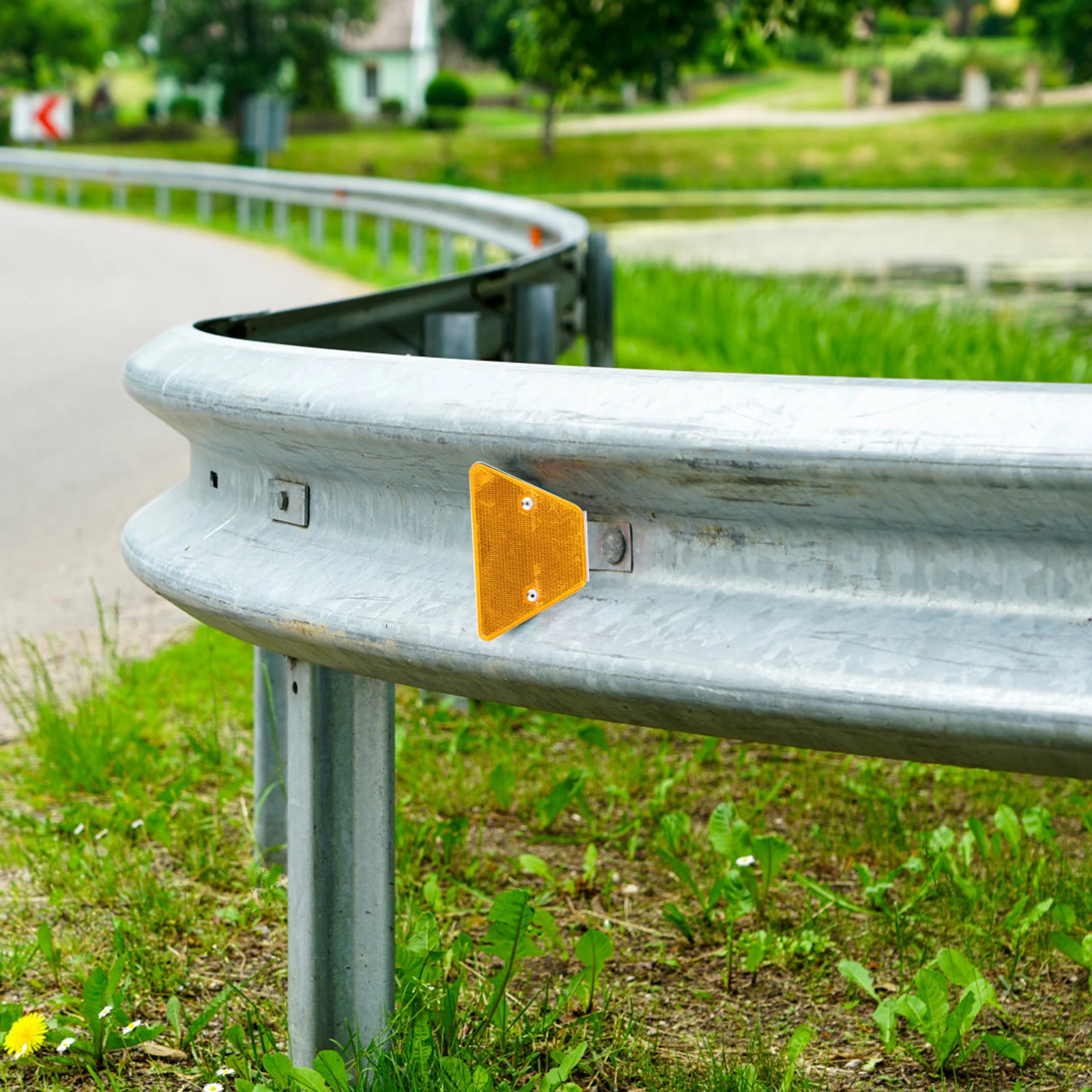 

Reflective Driveway Marker Road Reflector Single Bracket Reflective Pavement Marker Highway Guardrail Weather