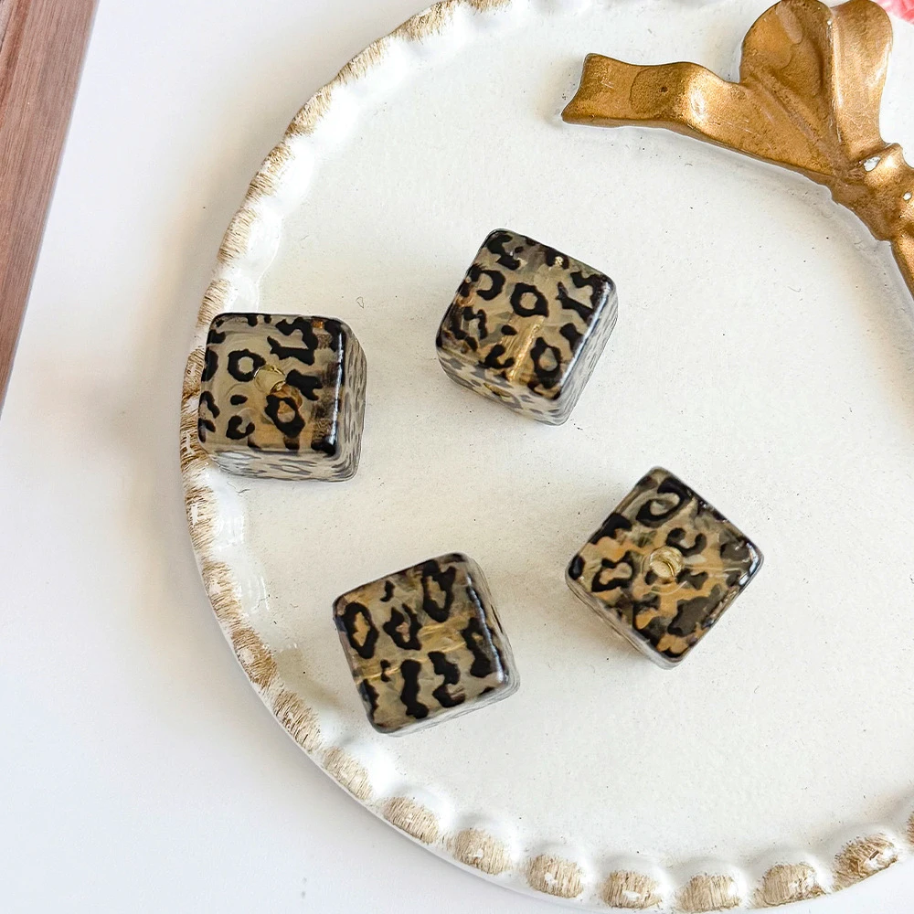 

Cordial Design 100Pcs 14*14MM DIY Beads/Leopard Print Effect/Hand Made/Jewelry Findings & Components/Cube Shape/Acrylic #19223