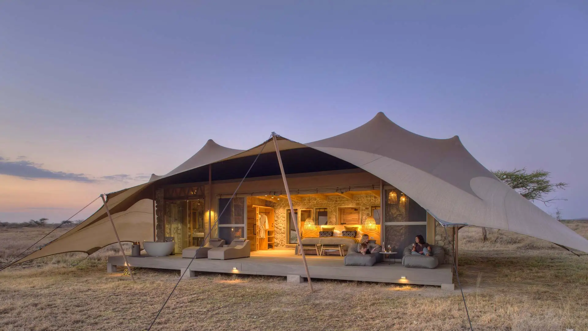 Outdoor Stretch Zelte Luxus Glamping Safari Zelt Hotel Outdoor Stretch Zelte Pyramide wasserdicht Licht Luxus Zelt Familie Glamp