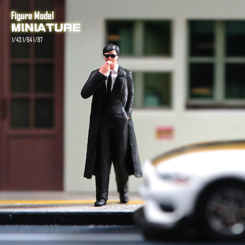 

Miniatures Figurine 1/87 1/64 1/43 1/24 Black Trench Coat Handsome Boy Figurine Model Creative Scene Dolls Props For Cars Toy