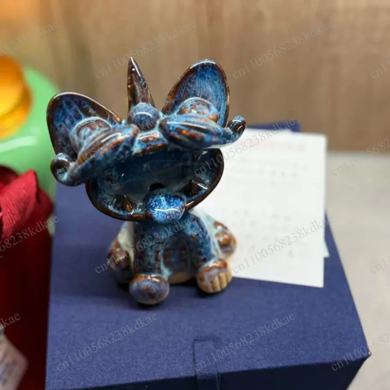 Small Ceramic Cat Figurine Desktop Decor Traditional Handicraft Lucky Ornament Stress Relief Travel Collectible Souvenir