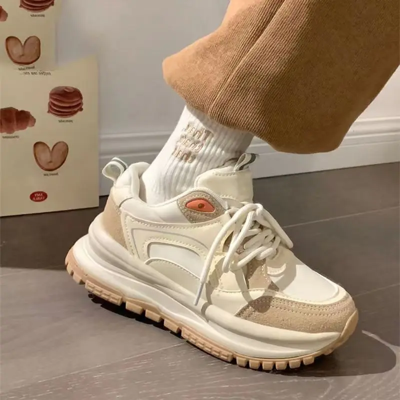 

Autumn and Winter ​Women's Clunky Sneakers Breathable Shoes Thick Sole Non Slip Casual Shoes Fashion Lace Up Sneakers for Women​