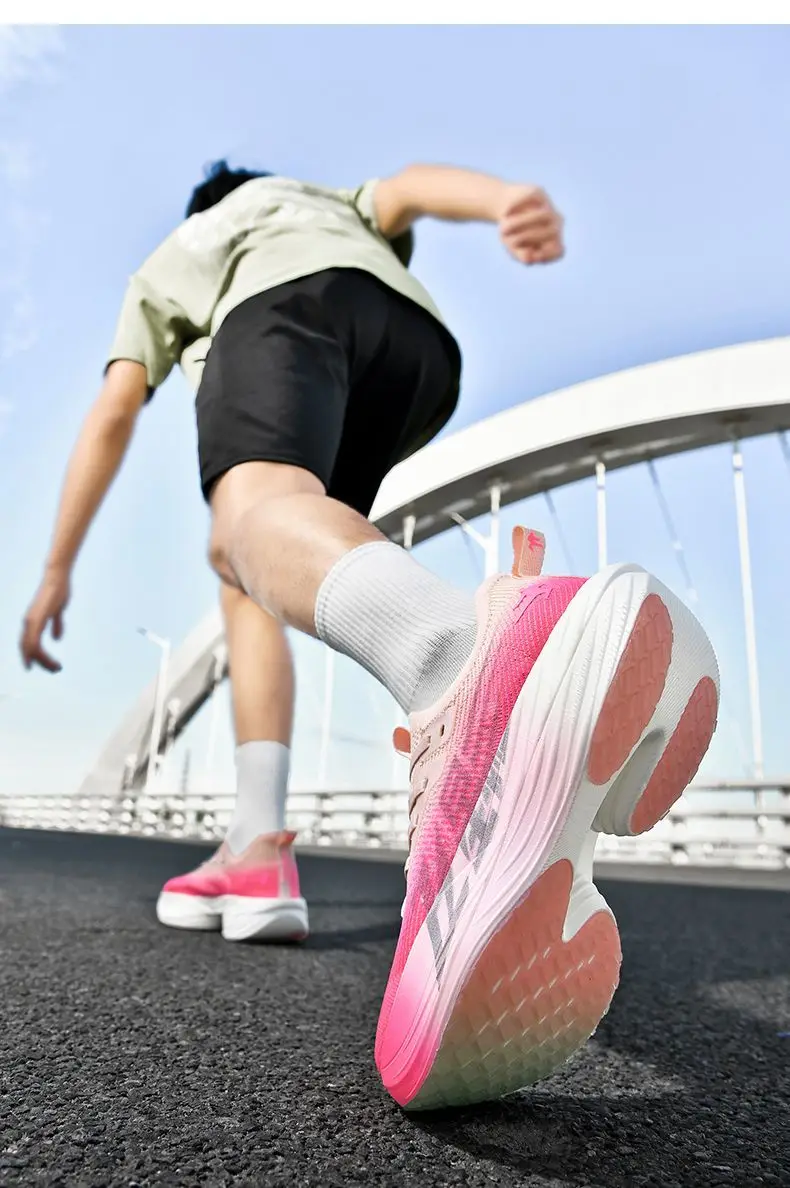 

2025 New Men's Professional Running Shoes Wear-resistant Ultra-light Athletic Shoes Marathon Carbon Plate Youth Running Shoes
