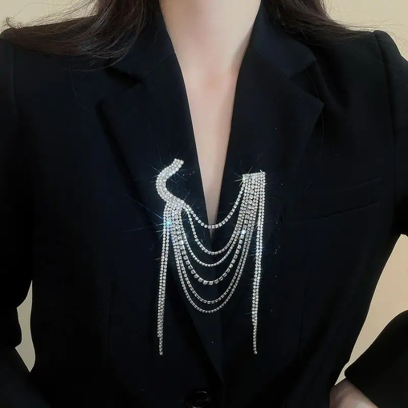 

[ZYAS]European And American Luxury Full Rhinestone Tassel Brooch Multi-Layer Rhinestone Autumn And Winter Sweater Joker Brooch