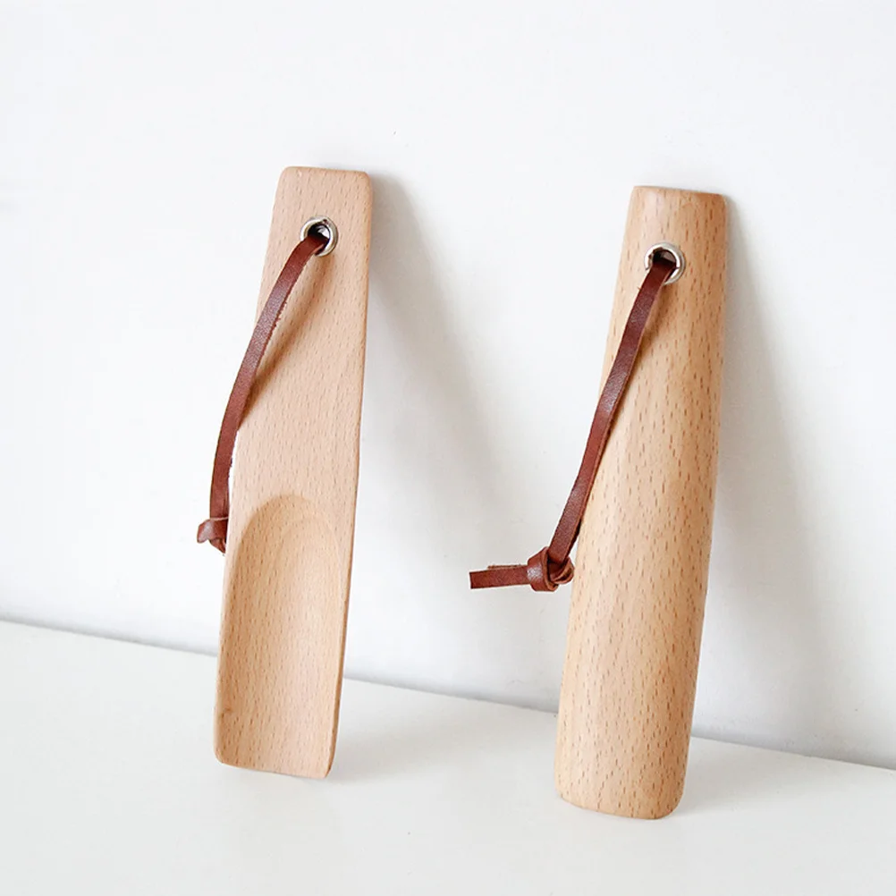 

Beech Long Handle Shoehorn Comfortable Ergonomic Shoe Lifter for Women Men Home Travel Wooden Shoe Horn Tool Easy Use Protective