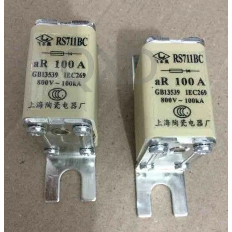 

Fuses: RS711BC 100A 800V 100KA aR / RS711BC 800V 125A NGTC00 / RS711C 1000V 200A NGTC1 / RS711C 1000V 250A NGTC1 aR