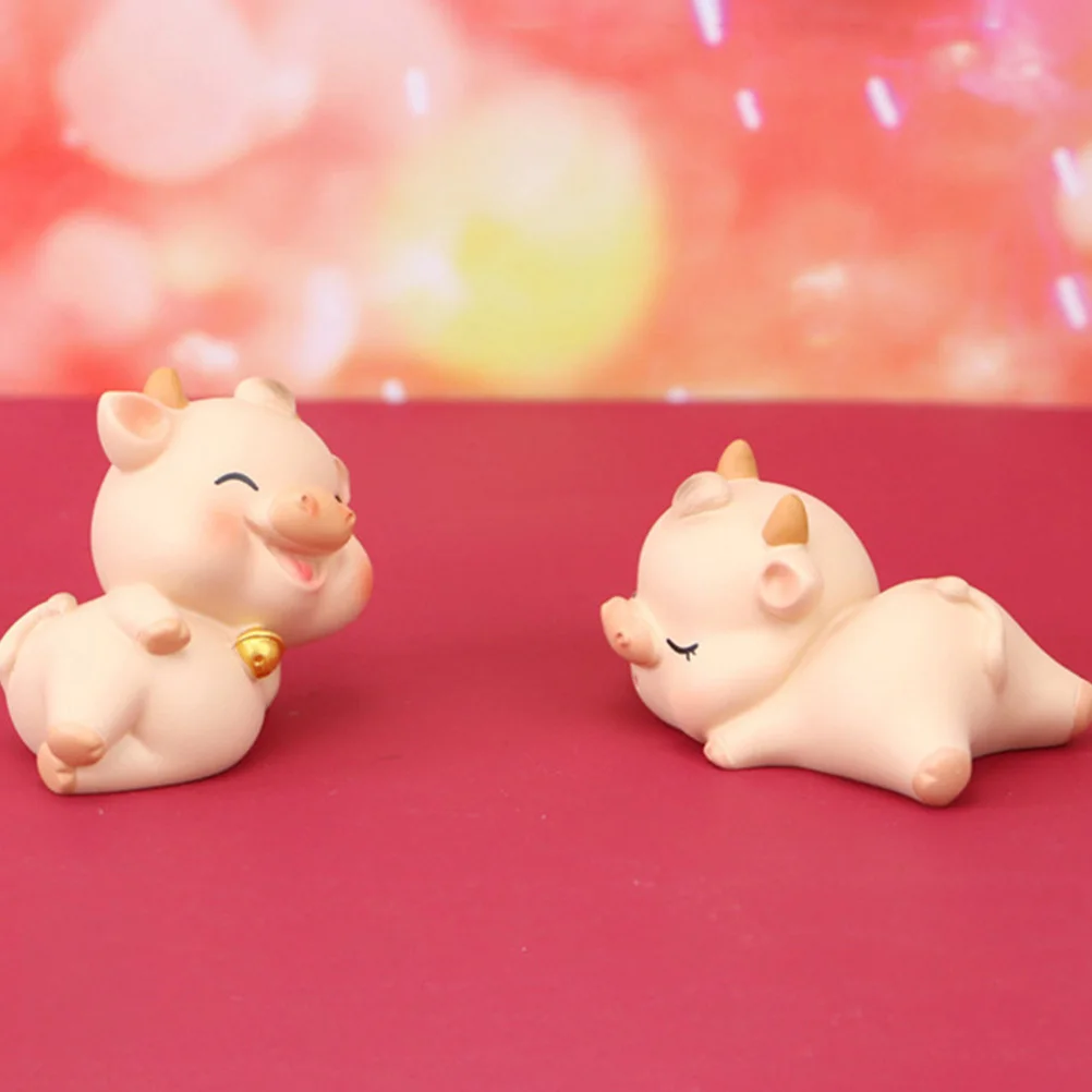 

1Pcs Resin Fortune Cattle Car Dashboard Decor Miniature Ox Ornament for Home Office Desk New Year Interior Decoration