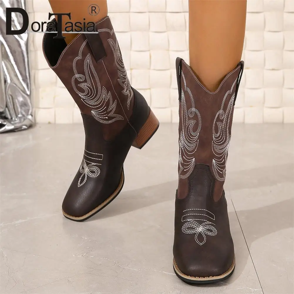 

Big Size 42 New Vintage Ladies Western Cowboy Boots Fashion Embroider Mixed Colors women's Boots Casual Party Woman Shoes