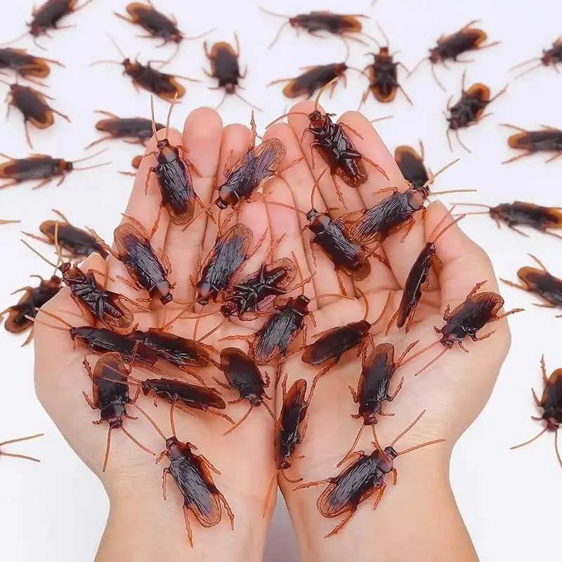 Realistic Centipede Toy 10 Pcs Fake Roaches Bulk Simulation Cockroach Prank Tricky Joke Toy Halloween Props Spoof Decorations