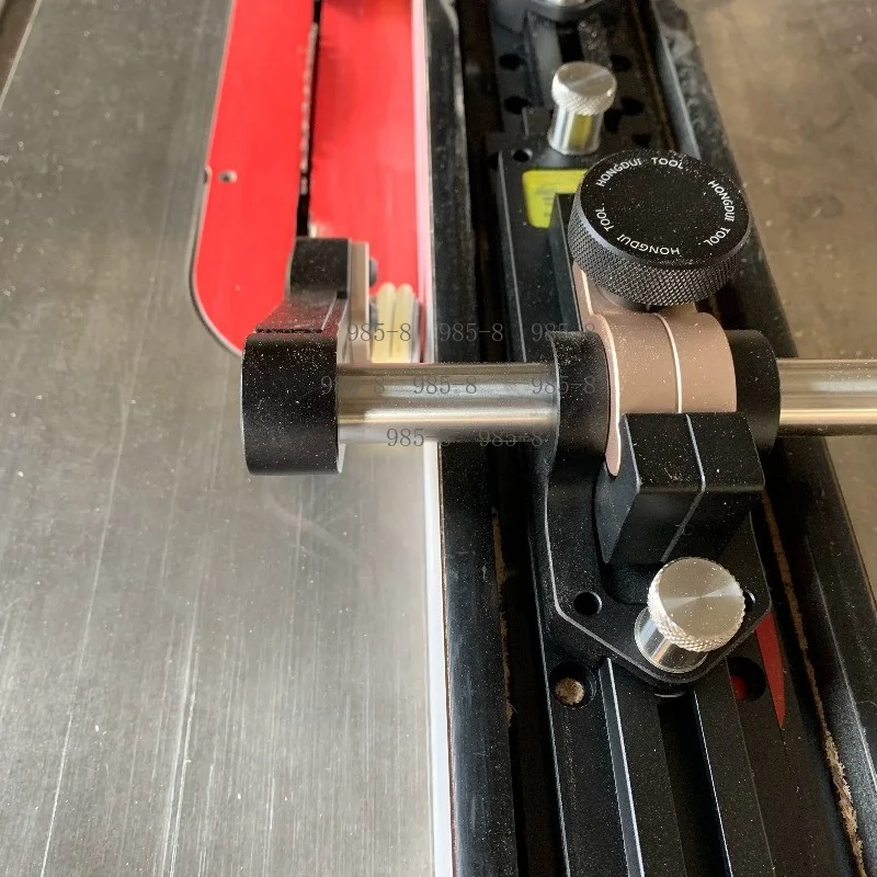 Aluminum Table Saw Push Guide, Wood Cutting Stock Press Locator with Eccentric Adjustment Feeder